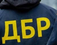 ДБР знову затримало колишнього суддю Ємельянова, коли той виходив з суду, що звільнив його з-під варти